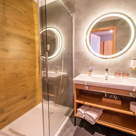 Mazurski Raj - Hotel, Marina&spa