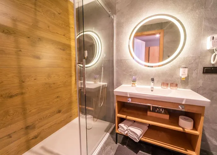 Mazurski Raj - Hotel, Marina&spa