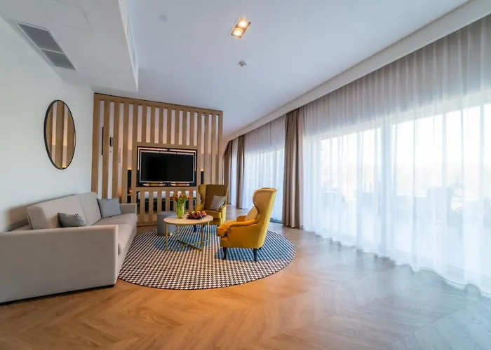 Mazurski Raj - Hotel, Marina&spa