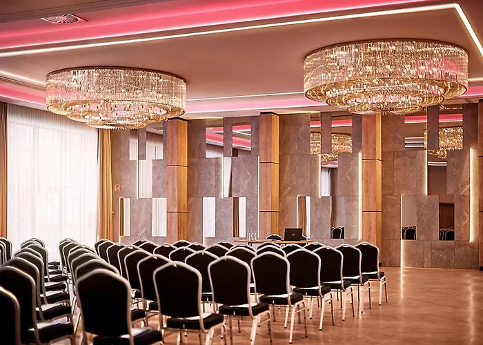 Mazurski Raj Hotel 4*