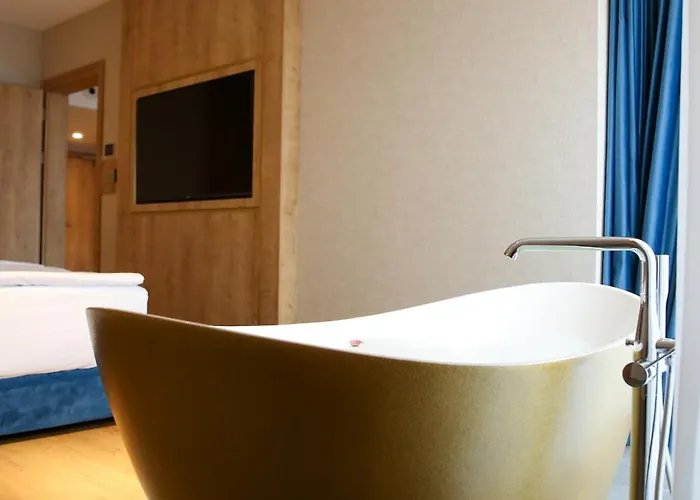 Mazurski Raj - Hotel, Marina&spa 4*