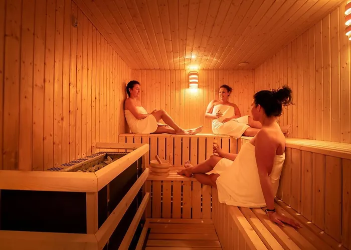 Hotel Mazurski Raj - Hotel, Marina&spa 4*